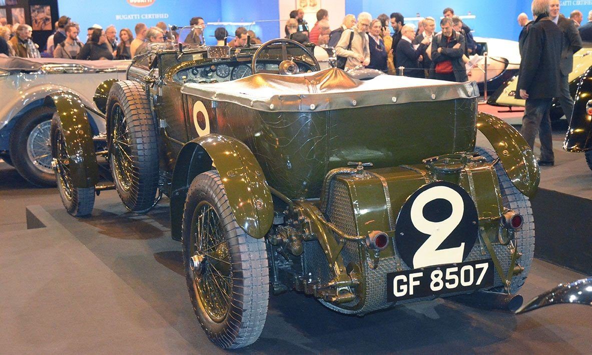 CC5 Rétromobile 2017 Bentley Bugatti Aston