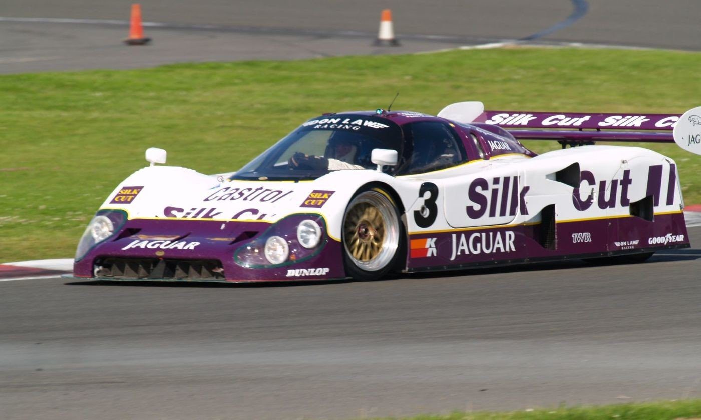E.Nixxen-Le-Mans-Jaguar-XJR12-1990-@-DR.jpg