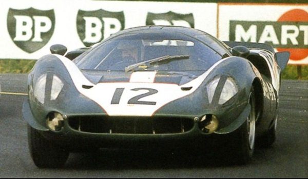 Lola T70