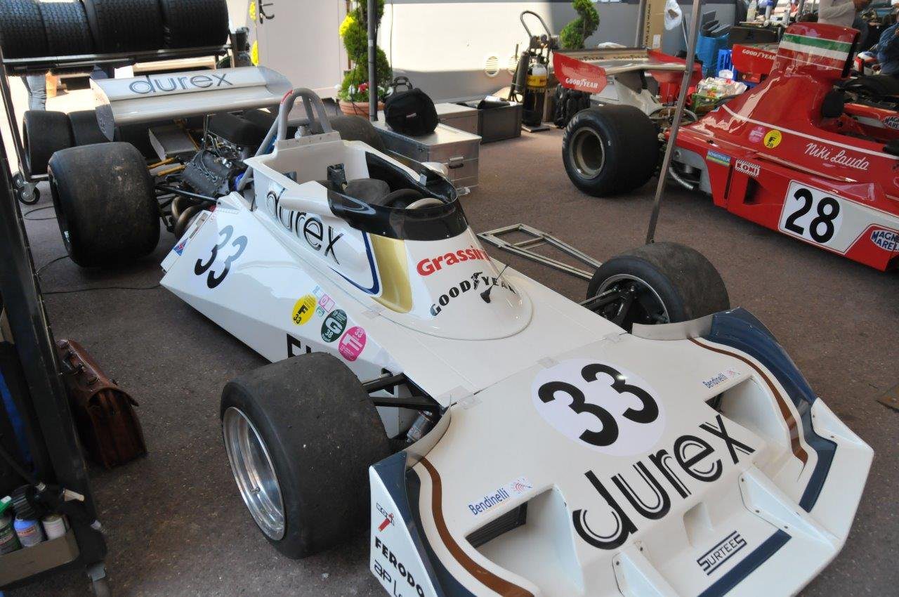 Surtees TS 19