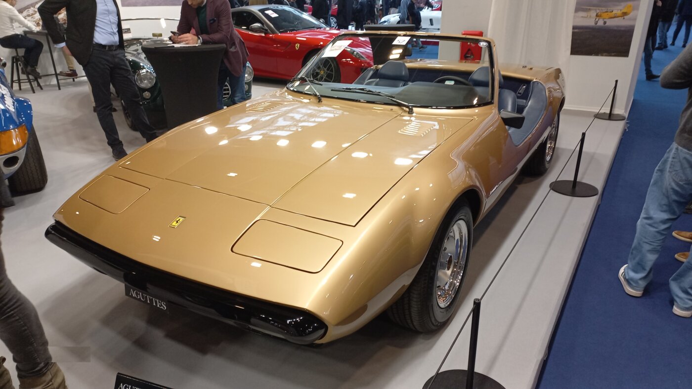 Ferrari 365 Beach-car Rétromobile