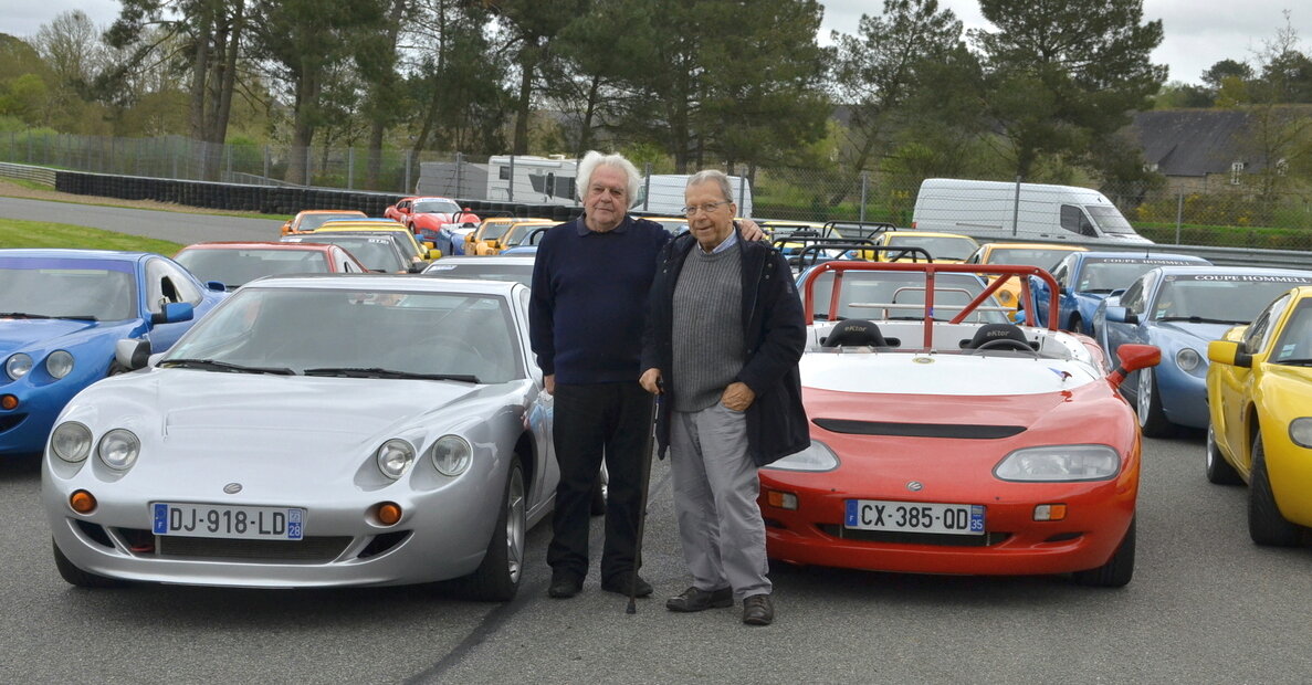 Gilles Dupré, Hommell