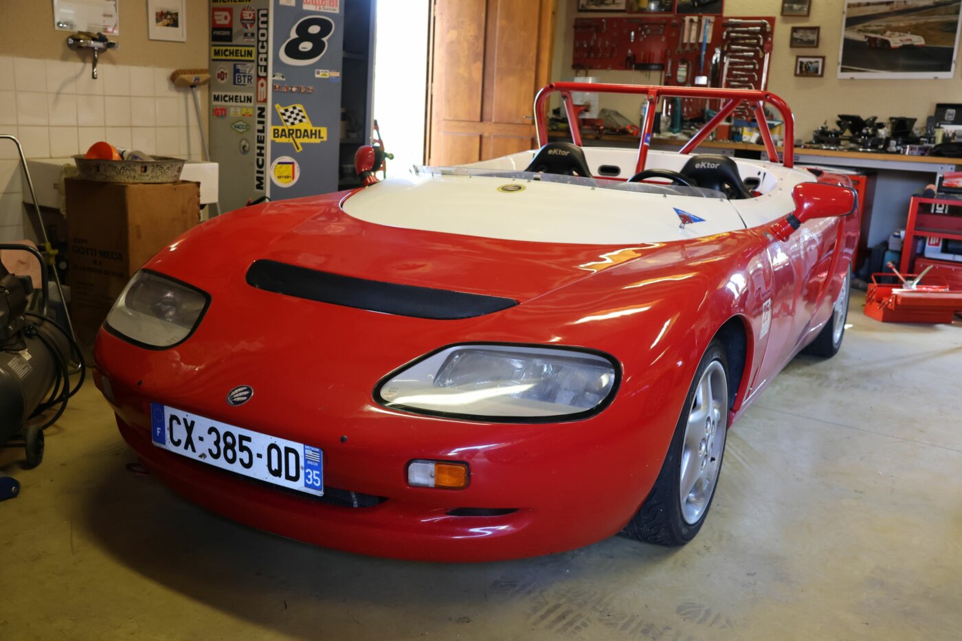 Gilles Dupré, Hommell