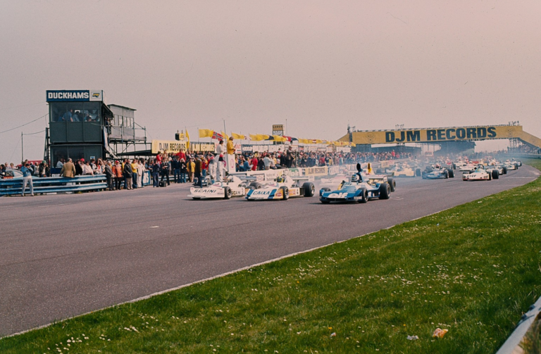 Thruxton Circuit – F2 – 19 avril 1976